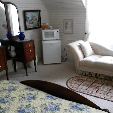 Mountain Harbour B&B-2